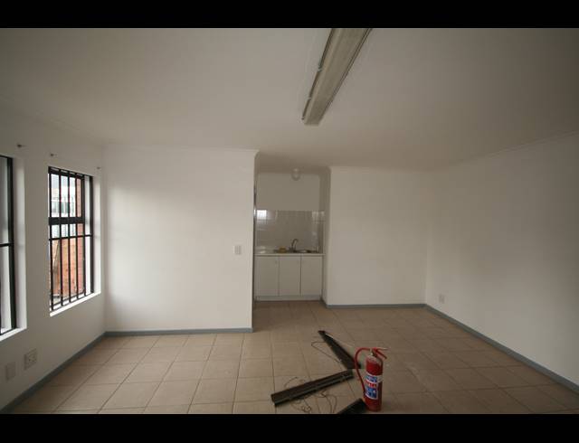 500M² FACTORY RENTED IN KILLARNEY GARDENS